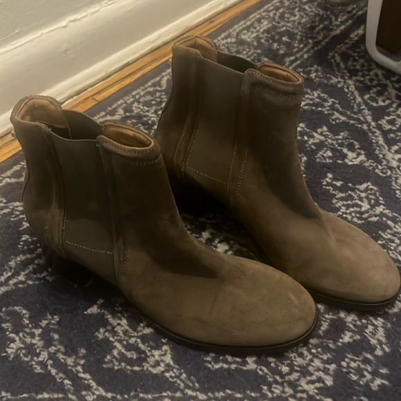 Aquatalia booties - Picture 1 of 6